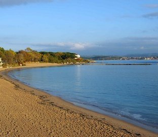 Playa de la Magdalena  Vincci Puertochico Santander